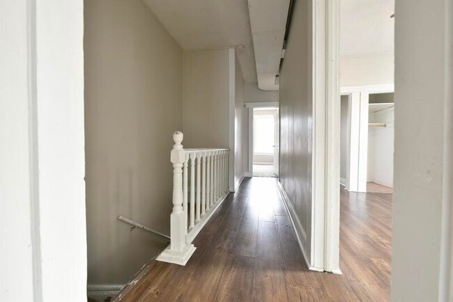 property at 536 S 30th St