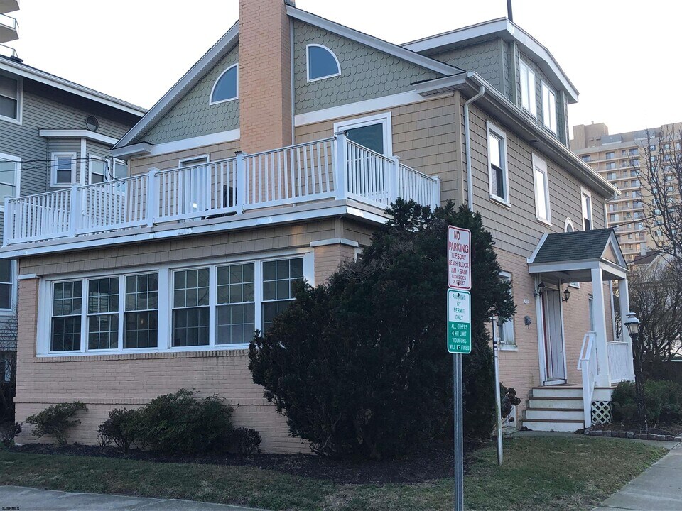4800 Atlantic Ave in Ventnor City, NJ - Building Photo