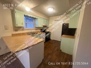 6922 N Fisk Ave in Kansas City, MO - Building Photo - Building Photo