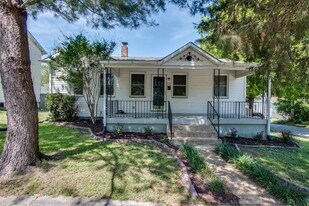 1500 Berry St in Nashville, TN - Building Photo