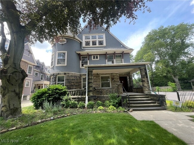 property at 1848 E 89th St