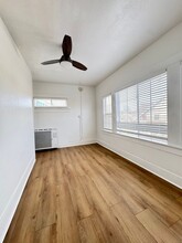 216 S St Louis St in Los Angeles, CA - Building Photo - Building Photo