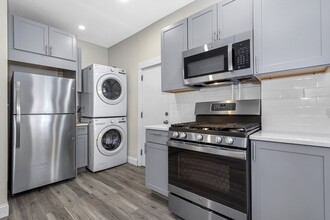 47 Brackett St, Unit #1 in Boston, MA - Building Photo - Building Photo