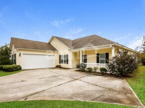 7 Wyndham Dr in Bluffton, SC - Building Photo - Building Photo