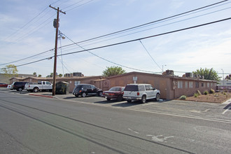 Casa De Catalina in Las Vegas, NV - Foto de edificio - Building Photo