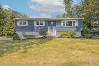 3 Indian Dr in West Nyack, NY - Building Photo - Building Photo