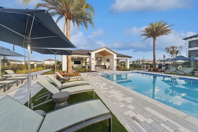 Ascend Ridgewood Lakes in Davenport, FL - Foto de edificio - Building Photo