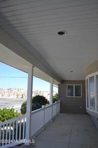 115 N Ocean Ave in Seaside Park, NJ - Foto de edificio - Building Photo