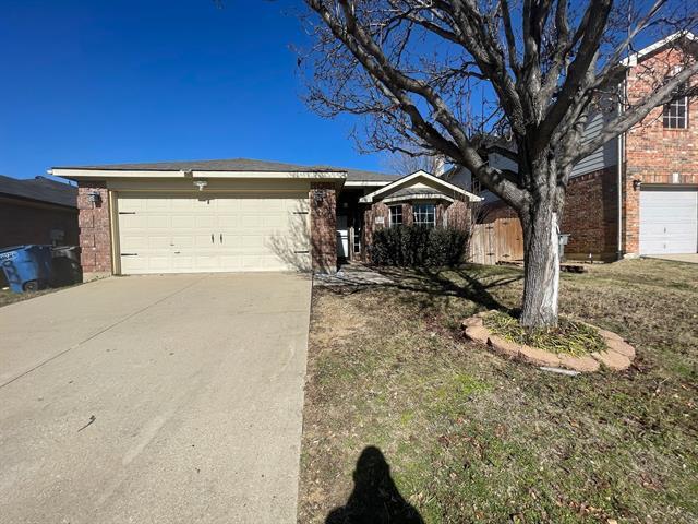 1027 Port Boliver Dr in Little Elm, TX - Building Photo