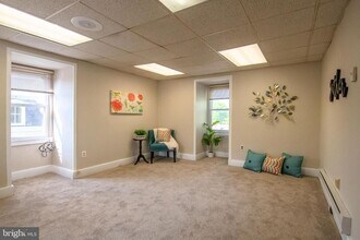 69 S Main St in Yardley, PA - Building Photo - Building Photo