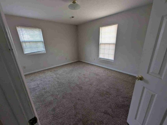 5780 Metropolis Lake Rd in West Paducah, KY - Building Photo - Building Photo