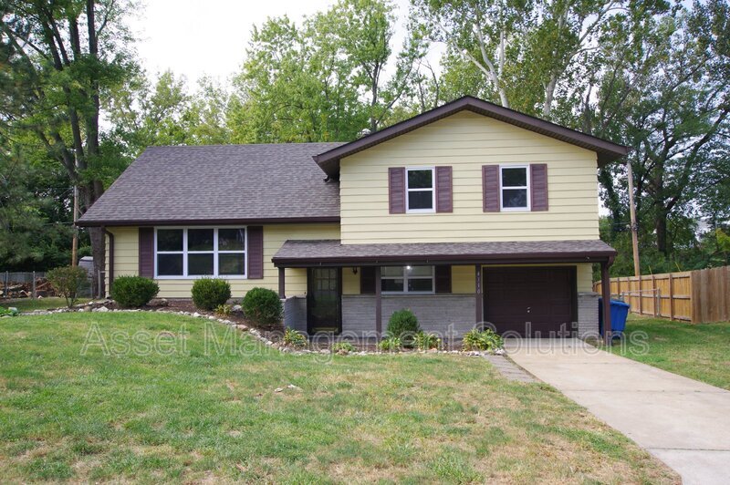4110 Northern Aire Dr in St. Louis, MO - Foto de edificio