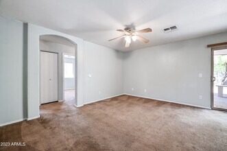 808 W Roeser Rd in Phoenix, AZ - Building Photo - Building Photo
