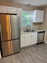 548 Kenton Dr in Irmo, SC - Building Photo - Building Photo