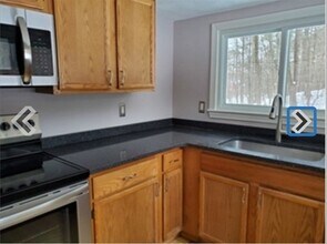 216 Haverhill Rd in Topsfield, MA - Building Photo - Building Photo