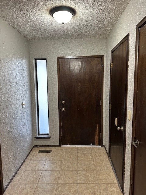 6816 Bear Canyon Dr in Oklahoma City, OK - Foto de edificio - Building Photo