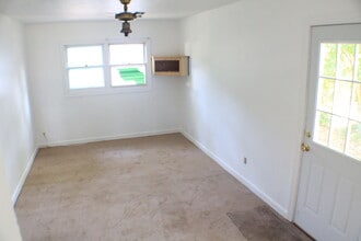 7513 Schaaf Dr in Richmond, VA - Building Photo - Building Photo