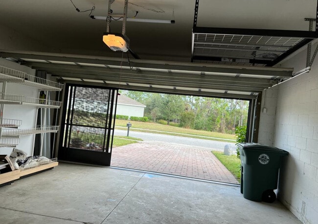152 Mendoza Cir in Daytona Beach, FL - Building Photo - Building Photo