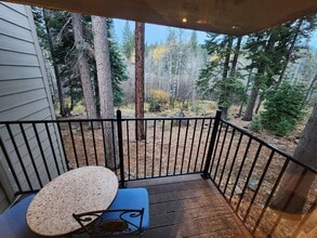 5101 N Lake Blvd in Carnelian Bay, CA - Building Photo - Building Photo