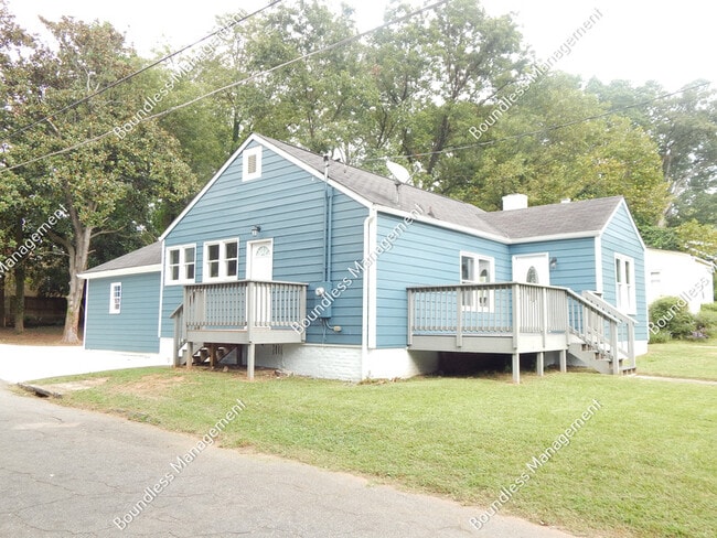 1457 St Francis Ave in East Point, GA - Building Photo - Building Photo