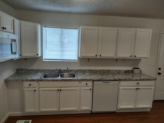 property at 2519 Keith Ave