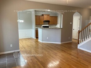 326 Pin Oak Ave in Woodstock, GA - Foto de edificio - Building Photo