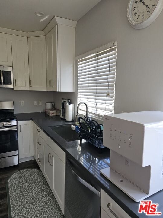 property at 1610 6th Ave