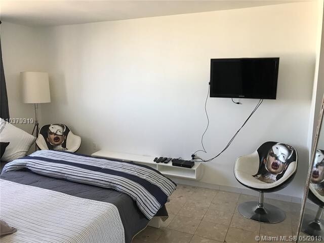 1666 West Ave-Unit -502 in Miami Beach, FL - Building Photo - Building Photo