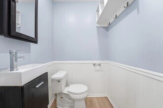 89 Stuyvesant Ave, Unit 2 in Jersey City, NJ - Building Photo - Building Photo