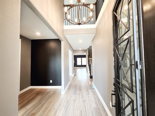 1953 Canyon Live Oak St in Conroe, TX - Foto de edificio - Building Photo