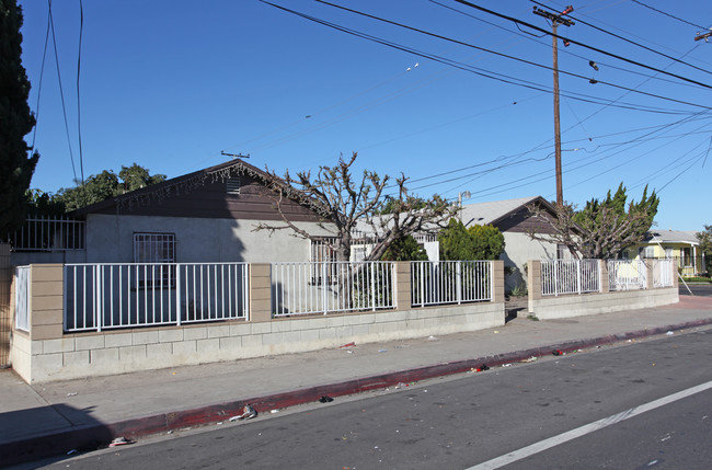 2019 N Santa Fe Ave in Compton, CA - Building Photo - Building Photo