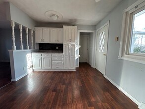 4024 180th St N in East Moline, IL - Building Photo - Building Photo