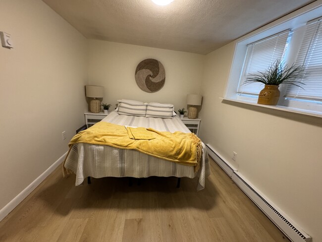 365 Faneuil St, Unit 2 in Boston, MA - Foto de edificio - Building Photo