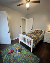 1002 17th St in Rockford, IL - Foto de edificio - Building Photo