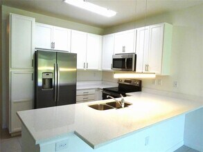 4748 SW 63rd Terrace in Davie, FL - Building Photo - Building Photo
