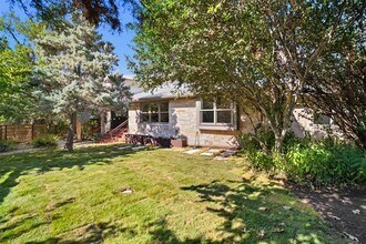 712 Brownlee Cir in Austin, TX - Building Photo - Building Photo