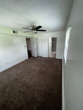 3200 Candle Ridge Dr in Orlando, FL - Building Photo - Building Photo