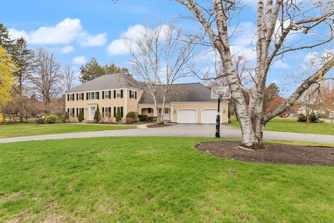 25 Saddle Club Rd in Lexington, MA - Building Photo - Building Photo