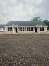 160 Clayton James Rd in Jacksonville, NC - Building Photo - Building Photo
