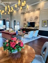 Forest Pines Apartments in Bryan, TX - Building Photo