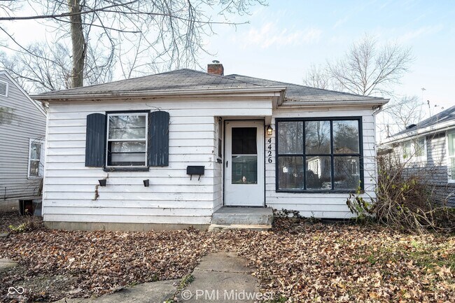 4426 Kingsley Dr in Indianapolis, IN - Building Photo - Building Photo