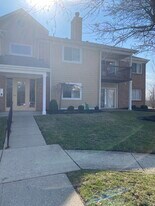 132 Mallard Glen Dr in Dayton, OH - Building Photo