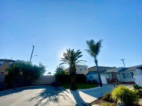 1051 W 227th St in Torrance, CA - Building Photo - Building Photo
