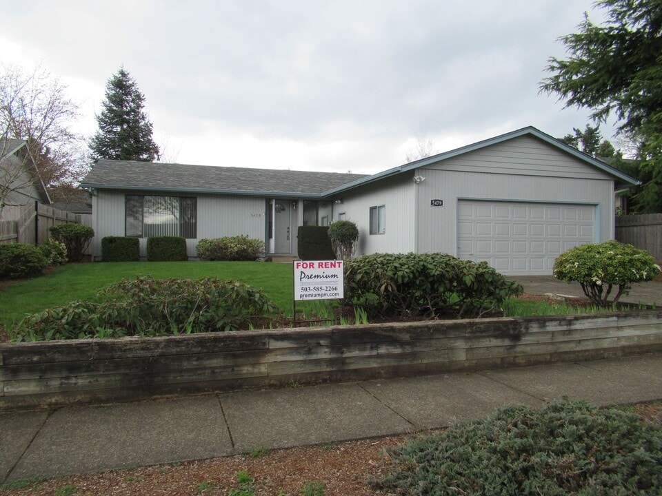 5479 Brookwood St S in Salem, OR - Building Photo