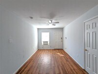 2511 Rosalie St photo'