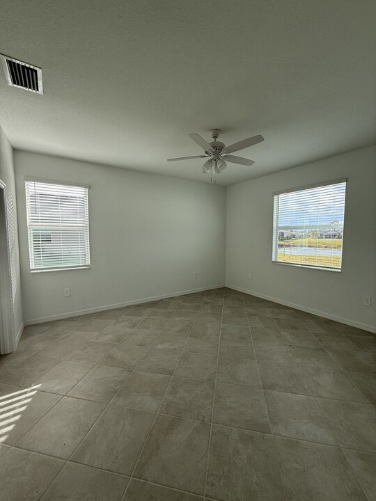 10896 Pinot Dr in Venice, FL - Building Photo