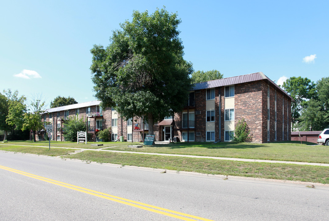 Brooklyn West Apartments in Minneapolis, MN - Building Photo