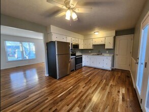 1605 Betances Ct in La Grange, KY - Building Photo - Building Photo