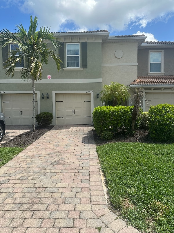 property at 12523 Hammock Cove Blvd