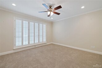 5501 N 1st Ln in McAllen, TX - Building Photo - Building Photo